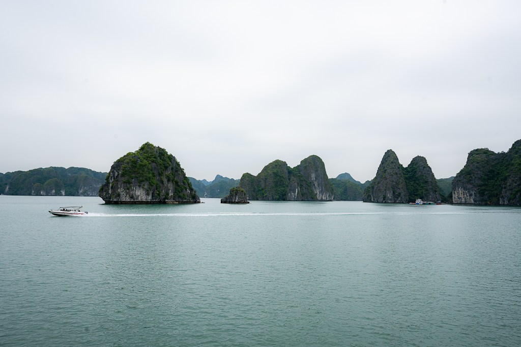 Ha Long, Vietnam